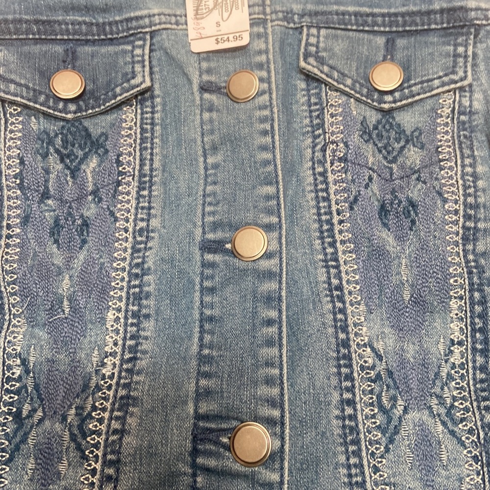 NWT Christopher & Banks Size S Denim Vest - Picture 9 of 9